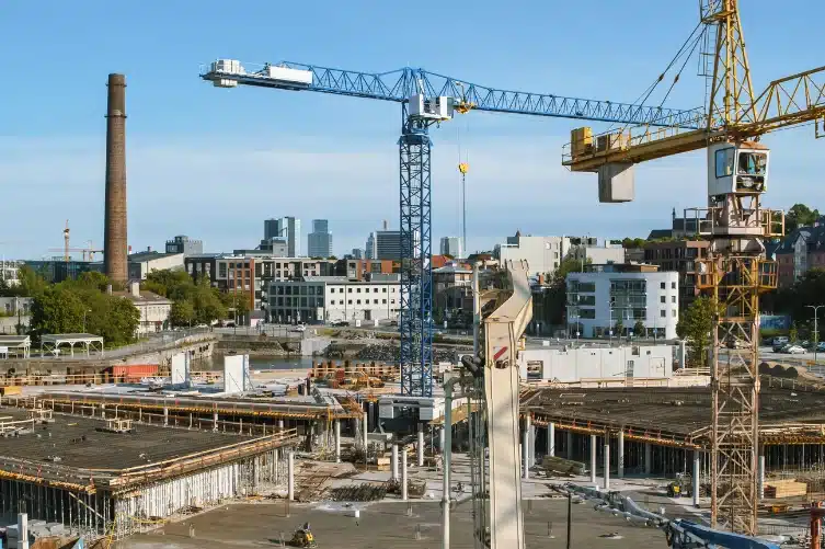 Experium työmaa seuranta dronekuvaus rakennustyömaan dokumentointiin Turku | Drone palvelut aikataulujen ja edistymisen seurantaan