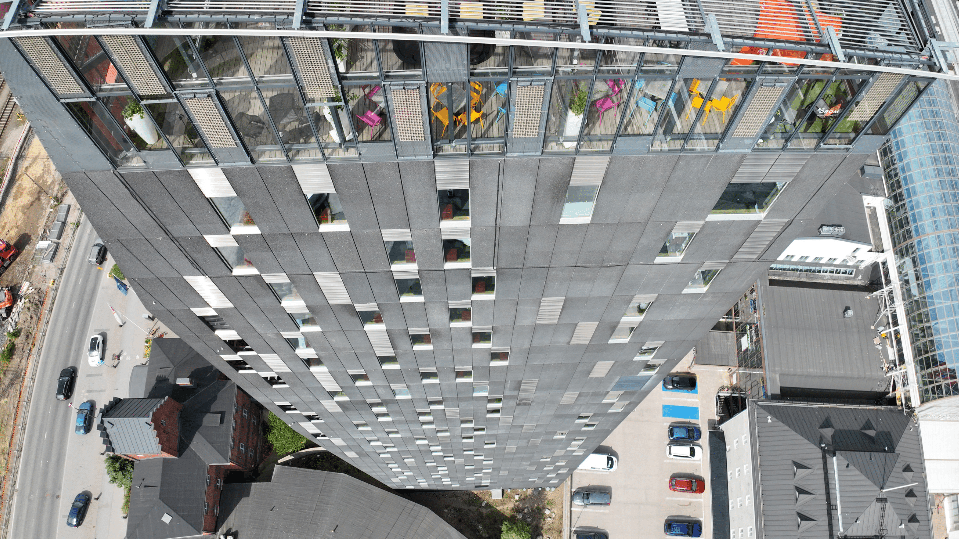 Experium dronekuvaus Sokos Hotel Tornista Tampereella 3D-mallinnusta ja kaupunkisuunnittelua varten.